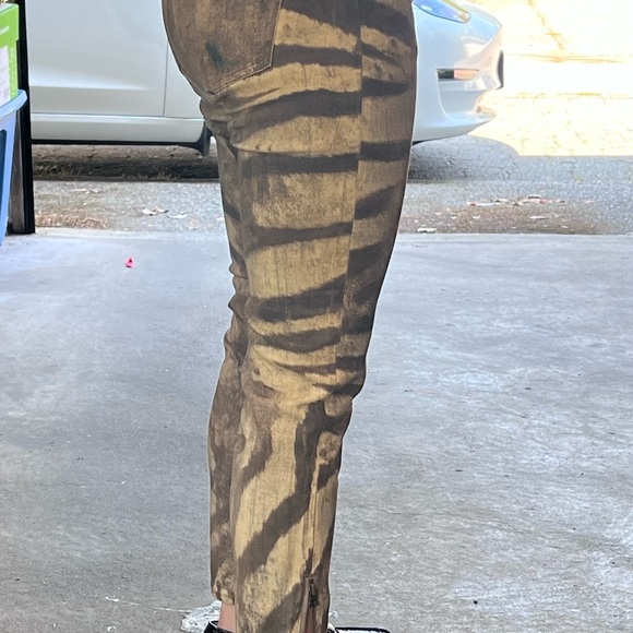 Ralph Lauren “zebra” print denim - Picture 2 of 4